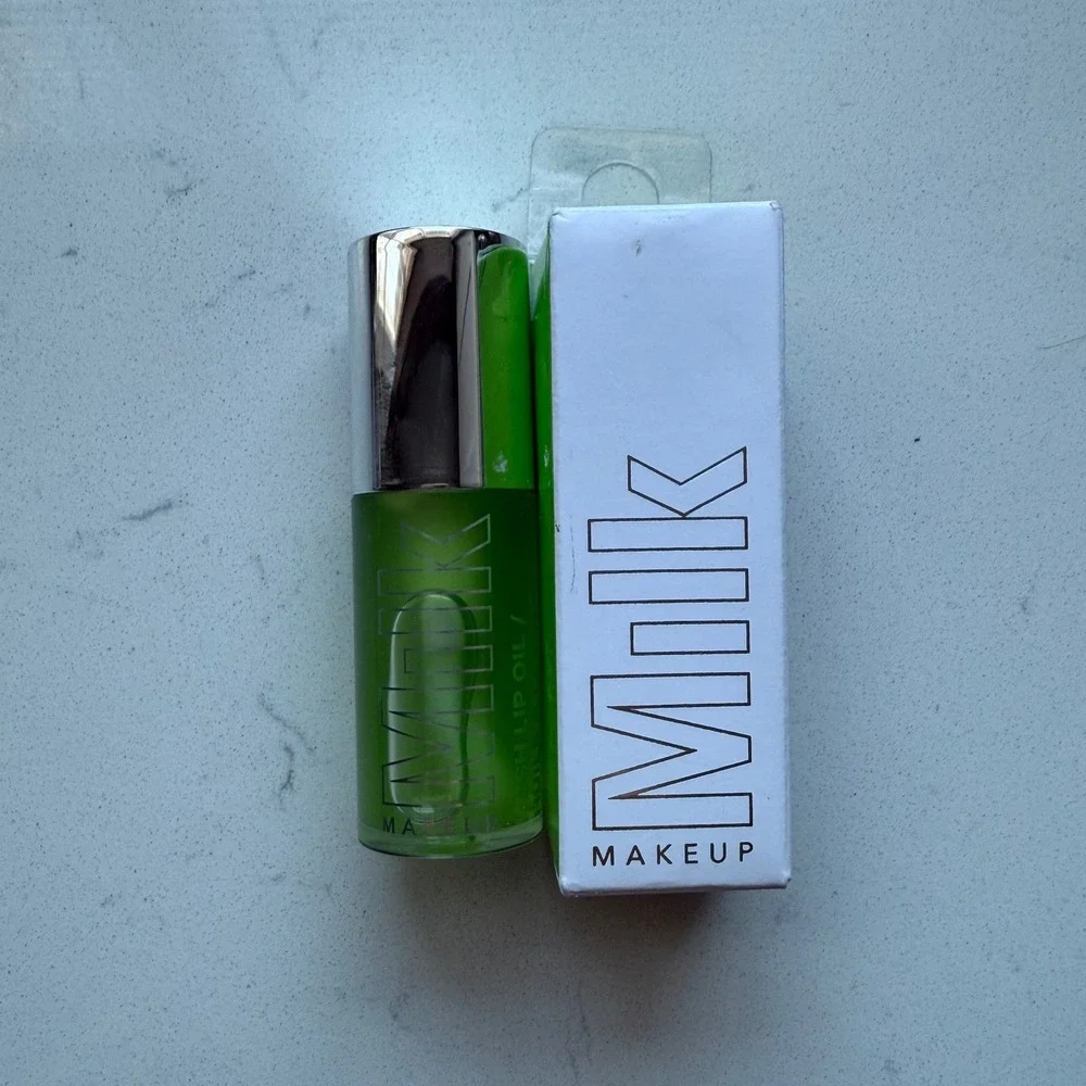 Milk Makeup KUSH Hydrating Sheer Lip Oil Green Dragon Sage/Peppermint Clear Tint